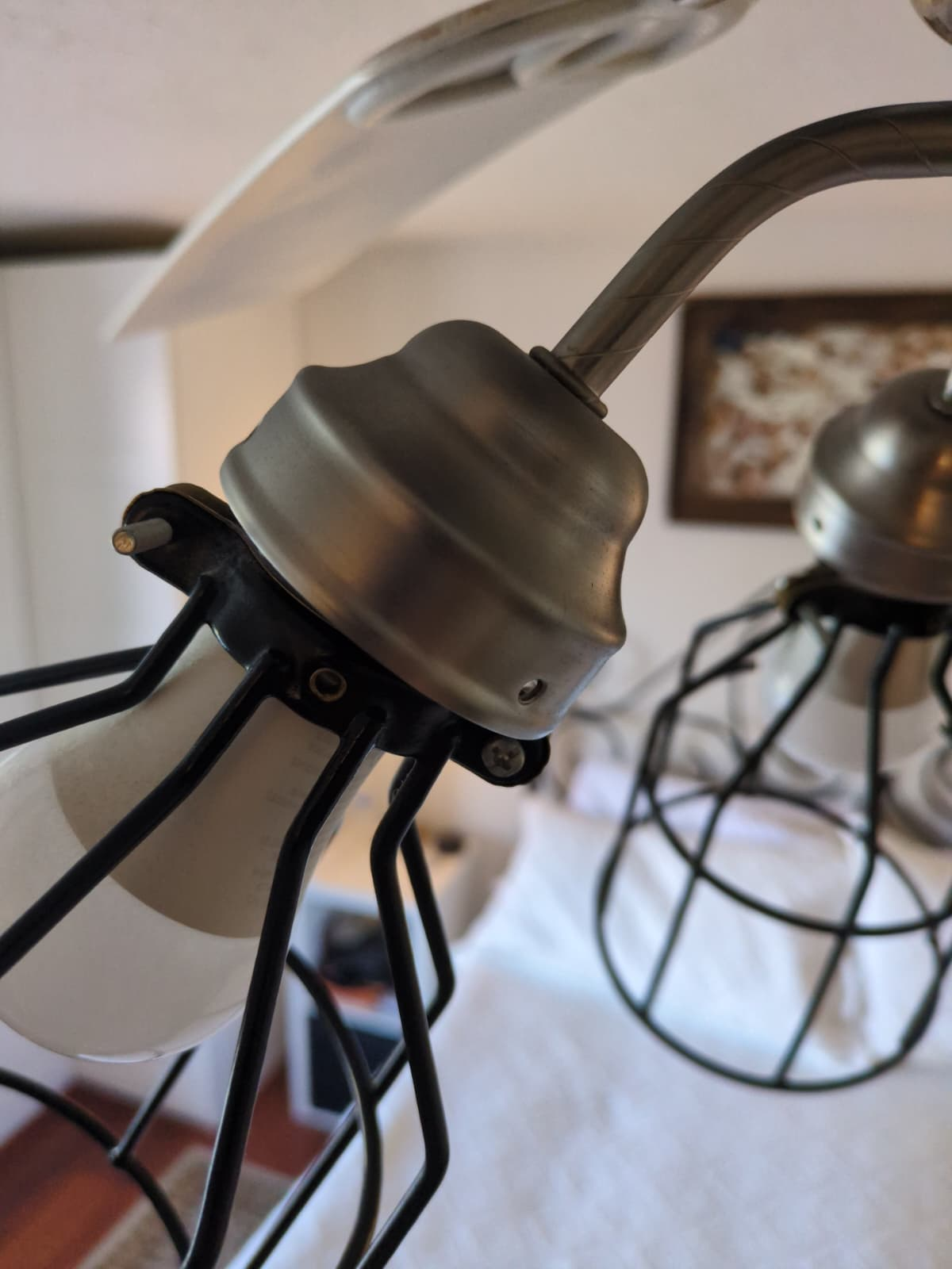 Ceiling fan deep detail